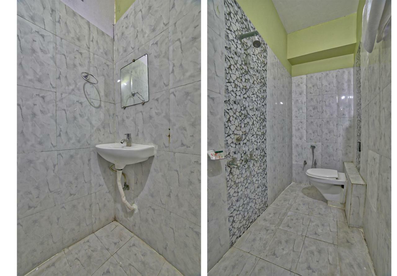 Oyo 35538 Hotel Risha Chandrapur Bagian luar foto